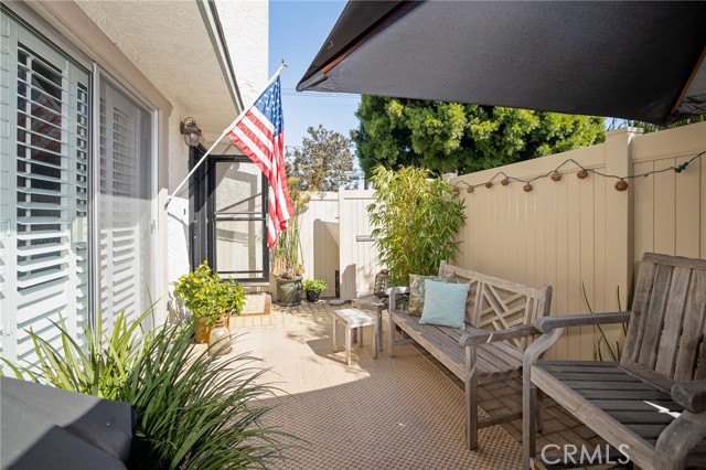 1921 Carnegie Lane, Redondo Beach, California 90278, 2 Bedrooms Bedrooms, ,2 BathroomsBathrooms,Residential,Sold,Carnegie,SB21208044