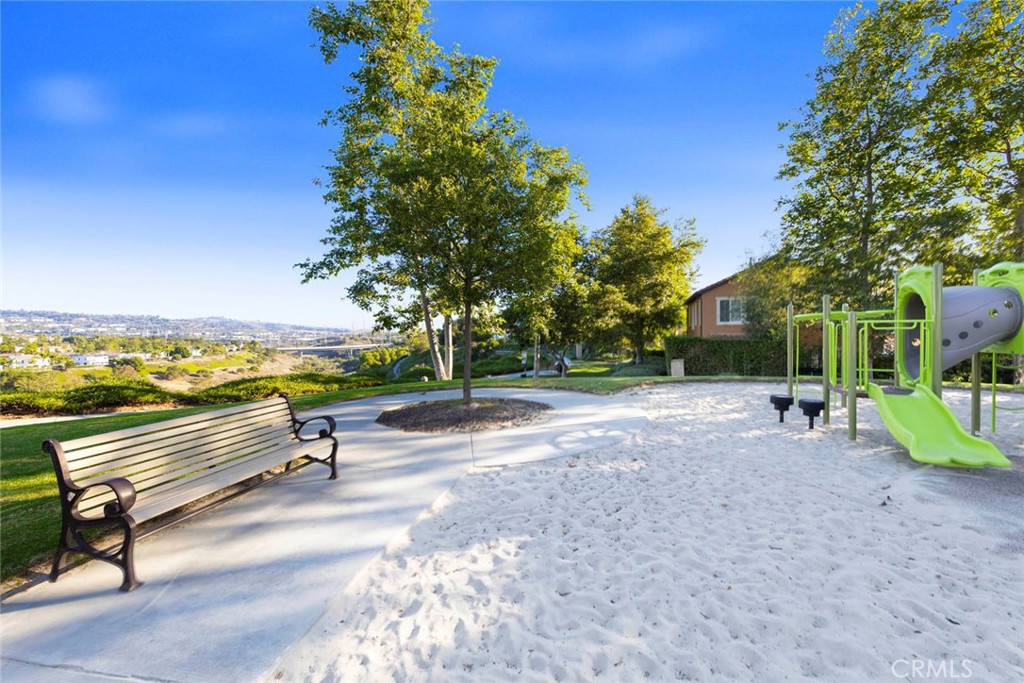 MLS #OC25172072 img 35