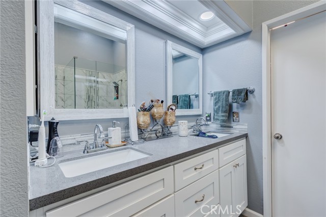 924 N Turner Avenue, Ontario CA: https://media.crmls.org/medias/45d49c40-dbce-4cff-83ac-11b71e1f94cf.jpg