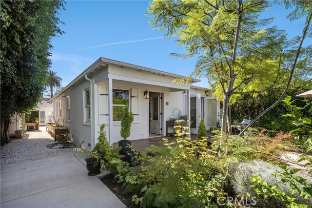 Detail Gallery Image 32 of 40 For 2317 Walgrove, Los Angeles,  CA 90066 - 4 Beds | 3 Baths