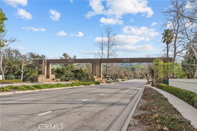 Detail Gallery Image 2 of 41 For 745 Wind Willow Way, Simi Valley,  CA 93065 - 3 Beds | 2 Baths