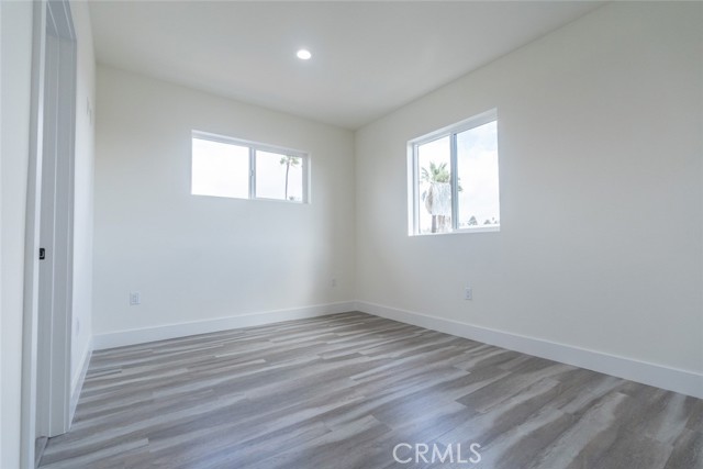 Detail Gallery Image 40 of 42 For 443 N Harvard Bld, Los Angeles,  CA 90004 - 3 Beds | 3 Baths