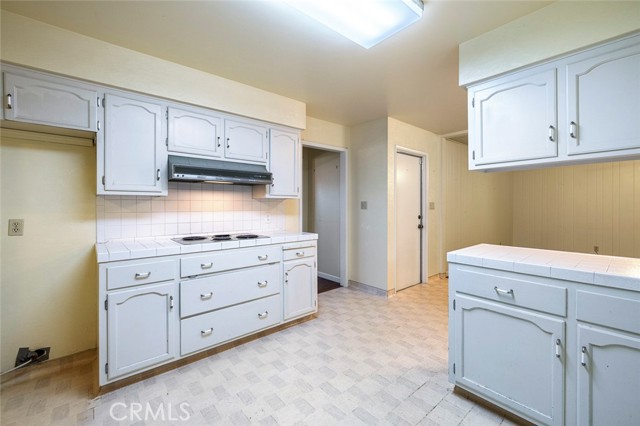 Detail Gallery Image 12 of 41 For 6647 N Anna St, Fresno,  CA 93710 - 3 Beds | 2 Baths