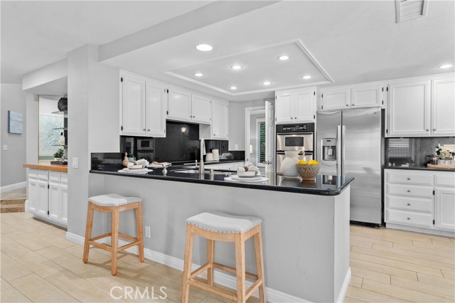 Detail Gallery Image 13 of 42 For 26521 Maside, Mission Viejo,  CA 92692 - 5 Beds | 3 Baths