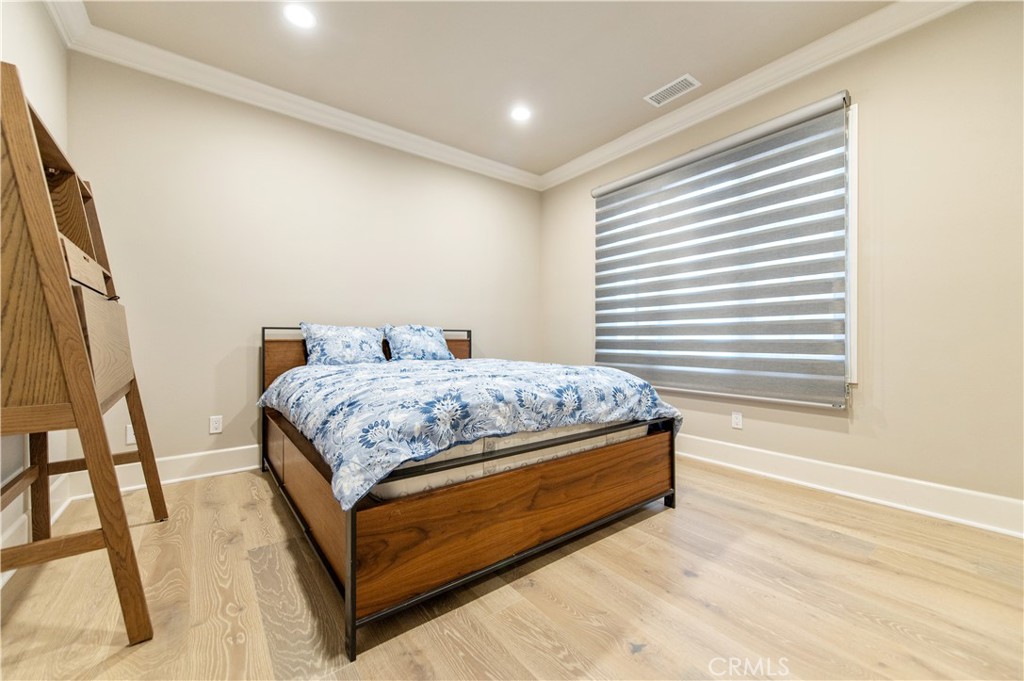 MLS #OC26154210 image #35