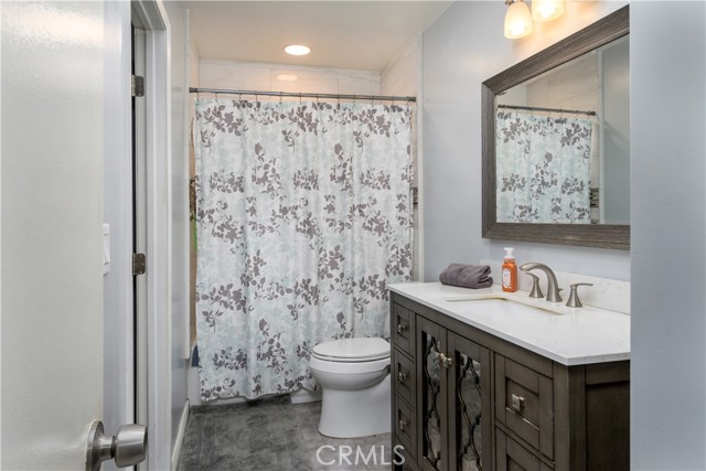 Detail Gallery Image 10 of 19 For 1709 Paramount Bld, Montebello,  CA 90640 - 3 Beds | 2 Baths