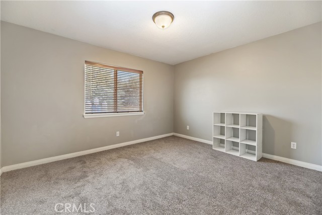 8328 Chateau Road, Phelan CA: https://media.crmls.org/medias/45d82cd7-5c76-40ab-a9df-e5a7d7ab4313.jpg