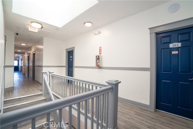 Detail Gallery Image 8 of 22 For 238 W 10th, San Pedro,  CA 90731 - – Beds | – Baths