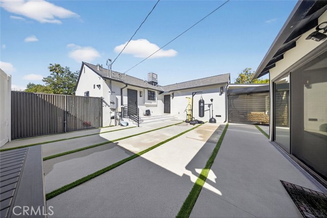 Detail Gallery Image 30 of 64 For 4926 Greenbush Ave, Sherman Oaks,  CA 91423 - 4 Beds | 3 Baths