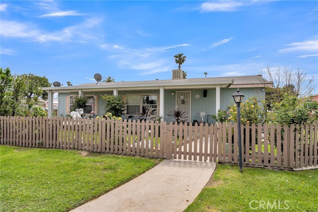 Detail Gallery Image 1 of 19 For 5800 Hamner Ave #148,  Corona,  CA 91752 - 3 Beds | 2 Baths