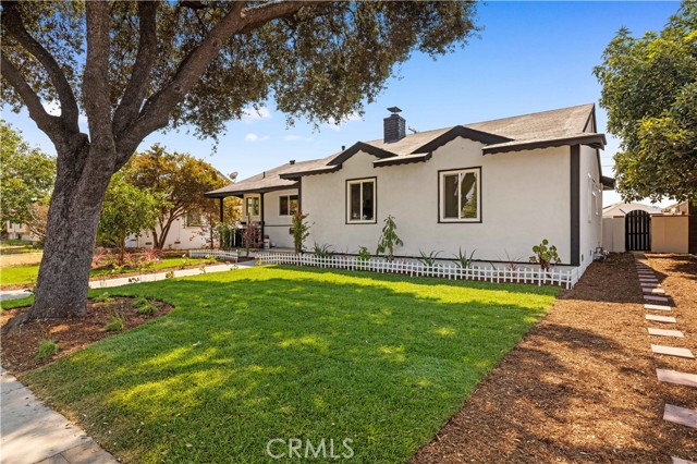 619 S Brookhurst Road, Fullerton CA: https://media.crmls.org/medias/45da1253-87af-4fc5-a60b-d5d8b71fb077.jpg
