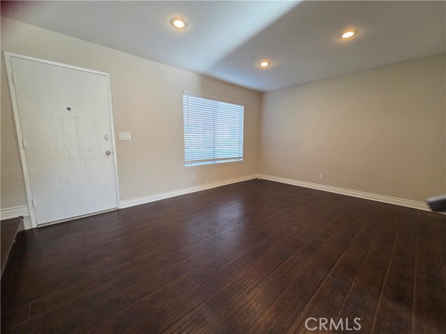 Detail Gallery Image 3 of 16 For 4564 Toledo Way, Buena Park,  CA 90621 - 3 Beds | 1/1 Baths