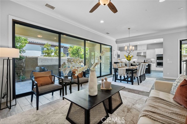 18 Goldenrod, Lake Forest CA: https://media.crmls.org/medias/45db45f2-8d3c-4ed3-93f7-9c8d0e0ca8c2.jpg