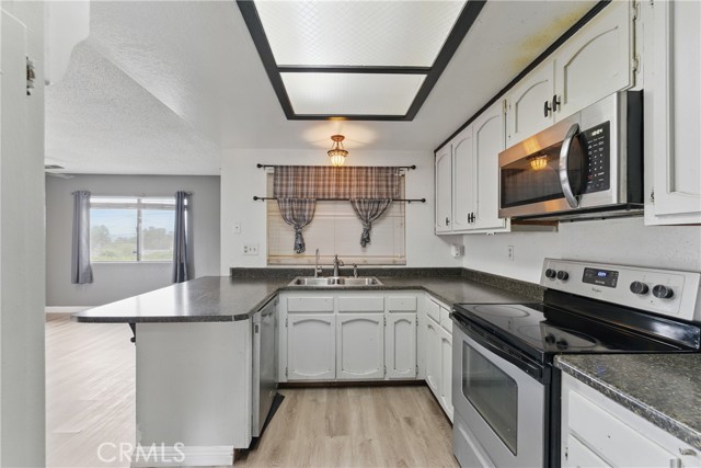 28755 Avenida Estrella, Menifee CA: https://media.crmls.org/medias/45db7ccb-3cf5-4fd7-b4ff-bf054dc6615e.jpg