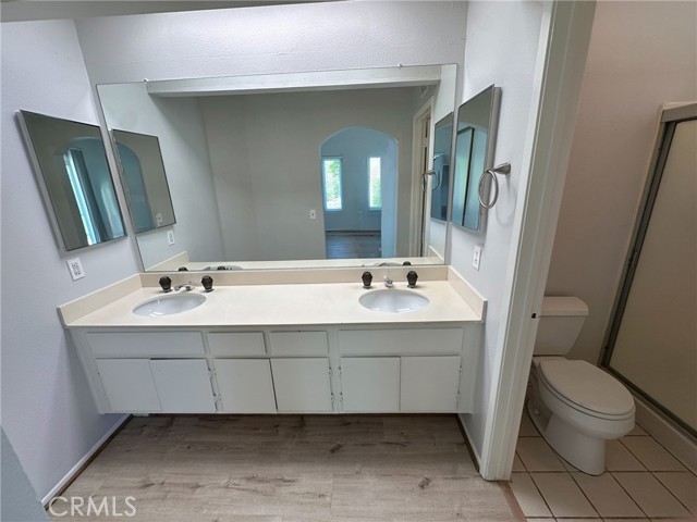 6410 Kettle Peak Place, Rancho Cucamonga CA: https://media.crmls.org/medias/45dcb38d-dd42-4f63-8634-6bcff004eb7f.jpg