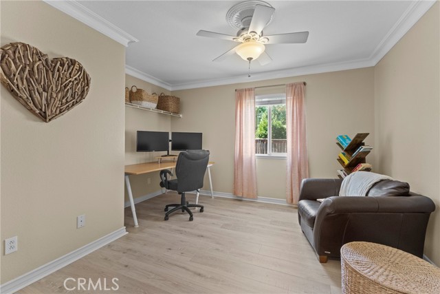 Detail Gallery Image 16 of 43 For 29165 Goldenstar Way, Murrieta,  CA 92563 - 5 Beds | 3 Baths