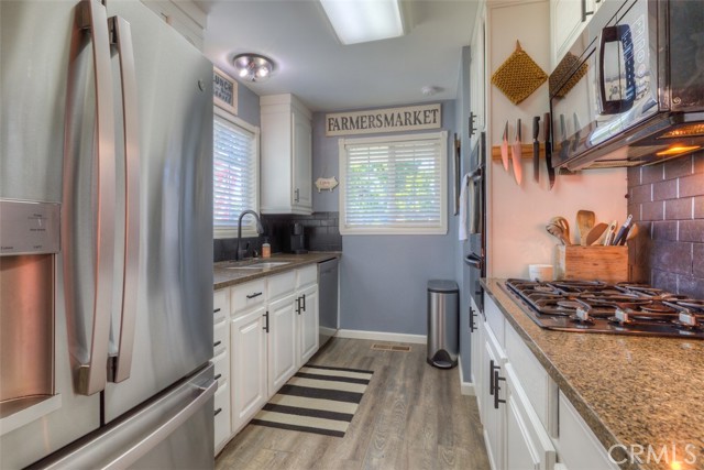 Detail Gallery Image 13 of 41 For 2225 Mariposa Ave, Chico,  CA 95926 - 3 Beds | 2 Baths