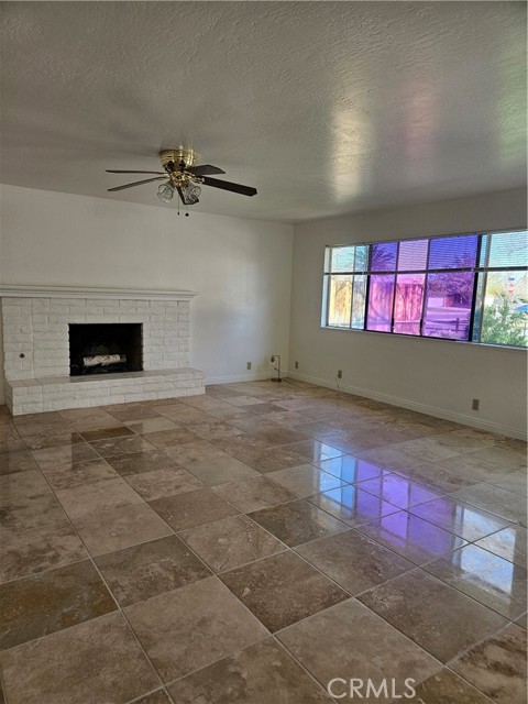 Detail Gallery Image 5 of 17 For 205 Rancho St, Ridgecrest,  CA 93555 - 3 Beds | 2 Baths