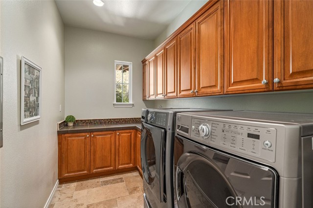 Detail Gallery Image 28 of 50 For 36505 Calle De Lobo, Murrieta,  CA 92562 - 4 Beds | 4/1 Baths
