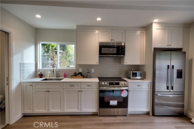 Detail Gallery Image 6 of 12 For 3604 Sierra Vista a,  Glendale,  CA 91208 - 0 Beds | 1 Baths