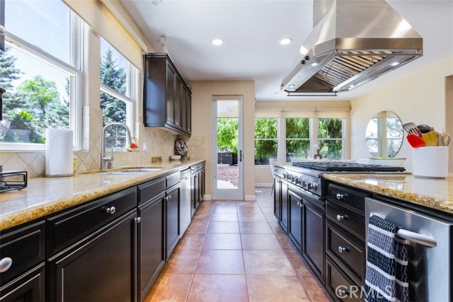 2191 Lake Ysabel Road, Templeton CA: https://media.crmls.org/medias/45df3e57-5ec8-4300-861f-e8a384b0d01a.jpg