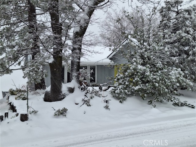 Detail Gallery Image 30 of 33 For 30396 Live Oak Dr, Running Springs,  CA 92382 - 3 Beds | 2 Baths