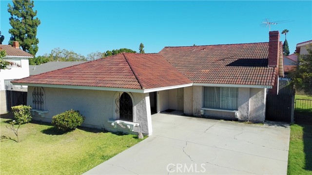 12036 Camino Valencia