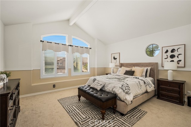 29 Calabria, Lake Forest CA: https://media.crmls.org/medias/45e2735c-5882-4a9b-911a-da076824d9da.jpg