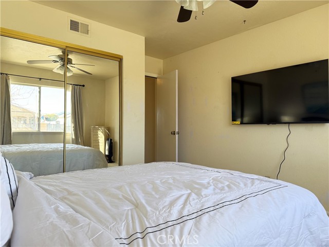 Detail Gallery Image 4 of 19 For 26483 Anchorage Ln, Helendale,  CA 92342 - 3 Beds | 2 Baths