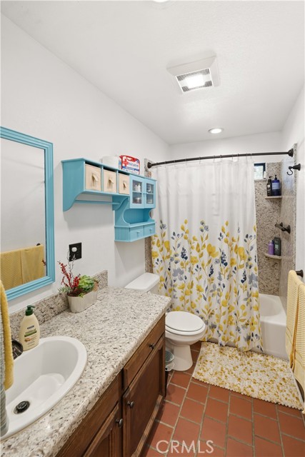 Detail Gallery Image 10 of 40 For 44800 Ahwahnee Acres, Ahwahnee,  CA 93601 - 5 Beds | 3 Baths