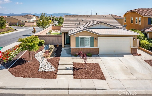 Detail Gallery Image 3 of 35 For 1393 Mary Ln, Beaumont,  CA 92223 - 4 Beds | 2 Baths