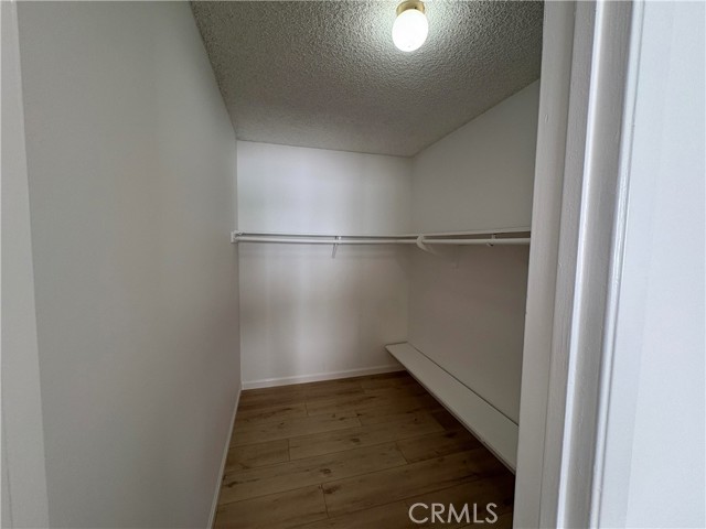 Detail Gallery Image 11 of 18 For 17061 Evergreen Cir #D,  Huntington Beach,  CA 92647 - 1 Beds | 1 Baths