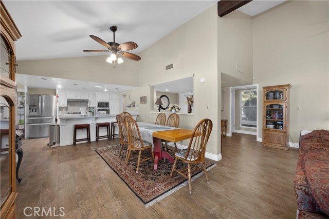 Detail Gallery Image 13 of 40 For 705 Bermuda St, Bakersfield,  CA 93309 - 2 Beds | 2 Baths