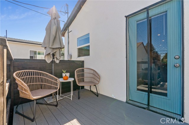 Detail Gallery Image 19 of 24 For 8034 Airlane Ave, Los Angeles,  CA 90045 - 4 Beds | 3 Baths