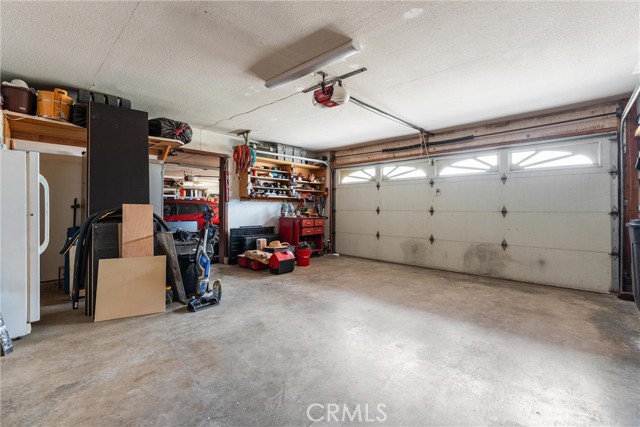 8212 E Avenue H, Lancaster CA: https://media.crmls.org/medias/45e72129-7d5f-424f-a627-a706d2813257.jpg