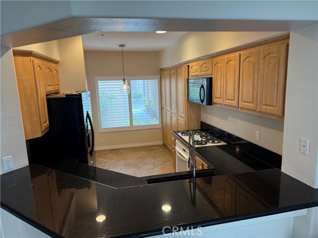 43 Via Madera, Rancho Santa Margarita CA: https://media.crmls.org/medias/45e79984-f160-4687-8c5c-32a89f8d5b87.jpg