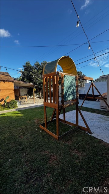 806 E 91st, Los Angeles CA: https://media.crmls.org/medias/45e7ac3c-b5ff-4567-9ee6-f10223ede2da.jpg