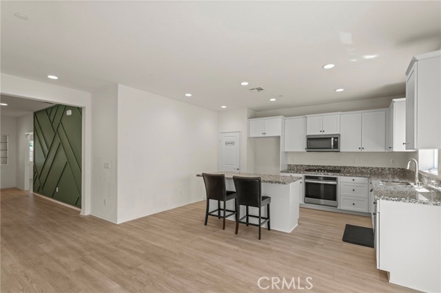 539 Hydrangea Street, Hemet CA: https://media.crmls.org/medias/45e7dda4-f25b-4485-9a52-0a9a973bd606.jpg