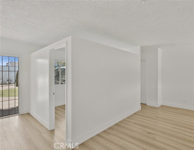 Image 24 of 60 For 1232 San Gabriel