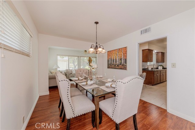 Detail Gallery Image 14 of 49 For 405 W Virginia Ave, Glendora,  CA 91741 - 3 Beds | 2 Baths