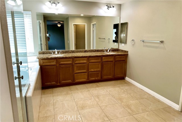 Detail Gallery Image 19 of 47 For 5919 Lawson Peak, Fontana,  CA 92336 - 4 Beds | 3 Baths