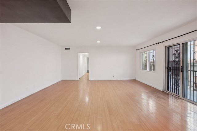 Detail Gallery Image 15 of 32 For 320 E Spruce, Inglewood,  CA 90301 - 2 Beds | 2 Baths