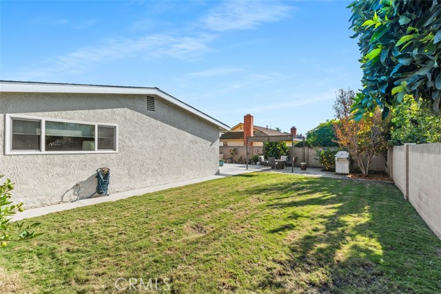 Detail Gallery Image 32 of 32 For 15201 Nottingham, Huntington Beach,  CA 92647 - 3 Beds | 2 Baths