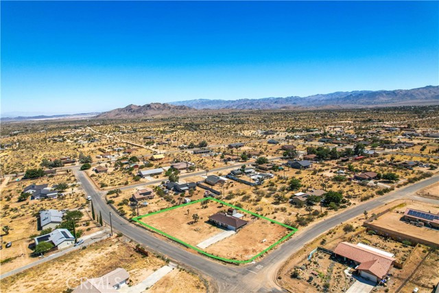 Detail Gallery Image 9 of 42 For 58375 Del Mar St, Yucca Valley,  CA 92284 - 3 Beds | 2 Baths