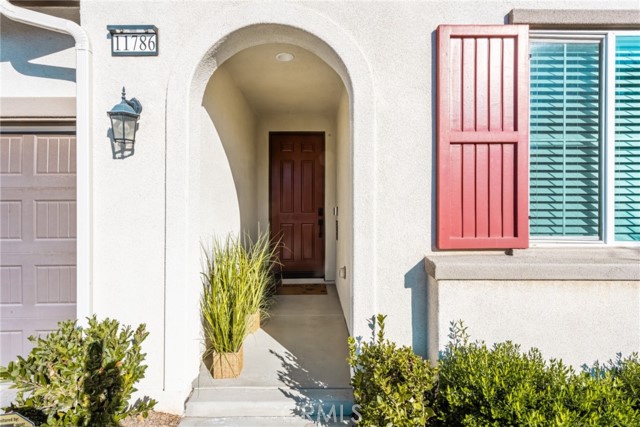 Detail Gallery Image 4 of 74 For 11786 Glenridge Rd, Corona,  CA 92883 - 3 Beds | 2/1 Baths