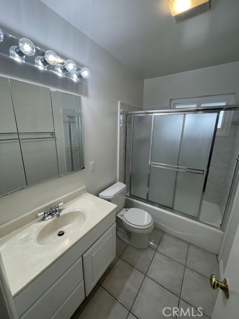 Detail Gallery Image 13 of 17 For 1553 College Ave, Pomona,  CA 91767 - 3 Beds | 1 Baths