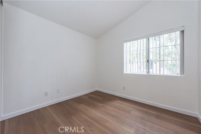 Detail Gallery Image 14 of 21 For 46 Nightingale Dr, Aliso Viejo,  CA 92656 - 3 Beds | 2/1 Baths