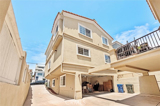 Detail Gallery Image 55 of 75 For 1042 7th St, Hermosa Beach,  CA 90254 - 4 Beds | 3/1 Baths