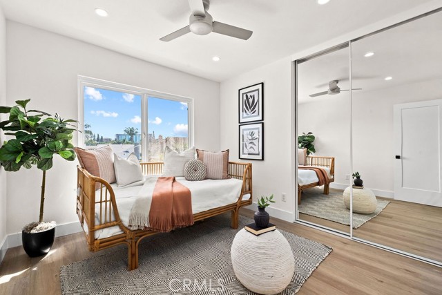 Detail Gallery Image 30 of 43 For 937 Carnation, Costa Mesa,  CA 92626 - 5 Beds | 3 Baths