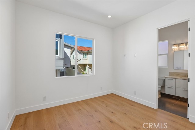 2019 Huntington Lane, B photo 39